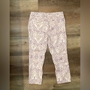 Talbots Women’s white and Printed Paisley Pants SZ.8.